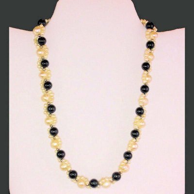 Black and White Genuine Pearl and Onyx Beaded Necklace