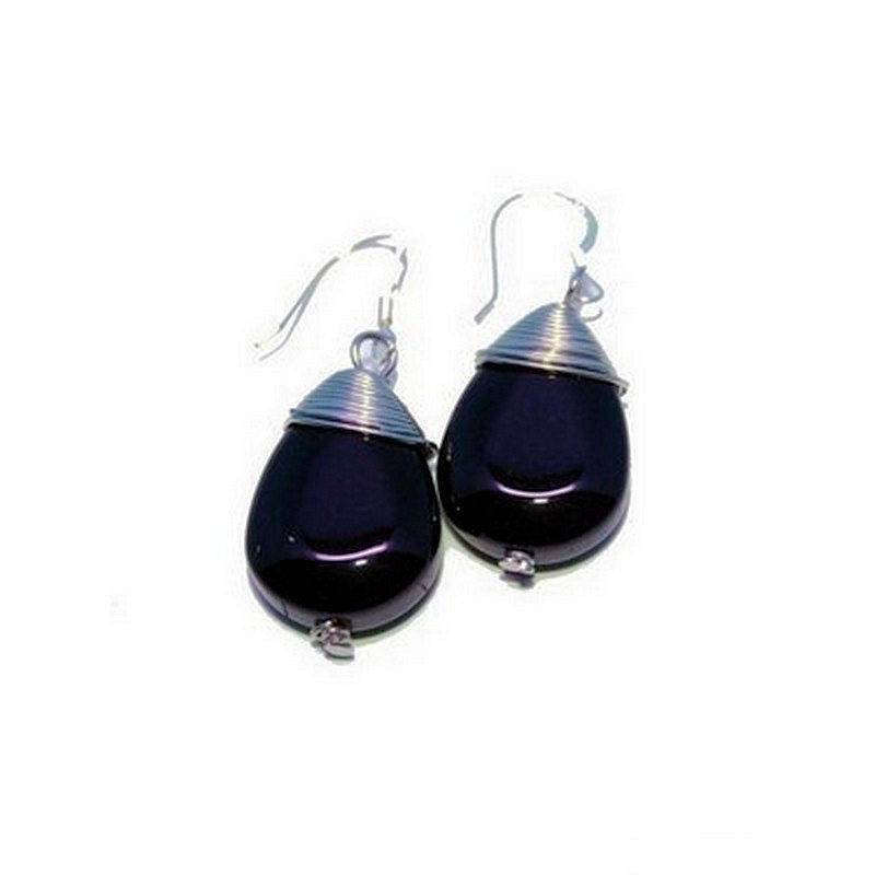 Onyx Gemstone Earrings with Special Properties